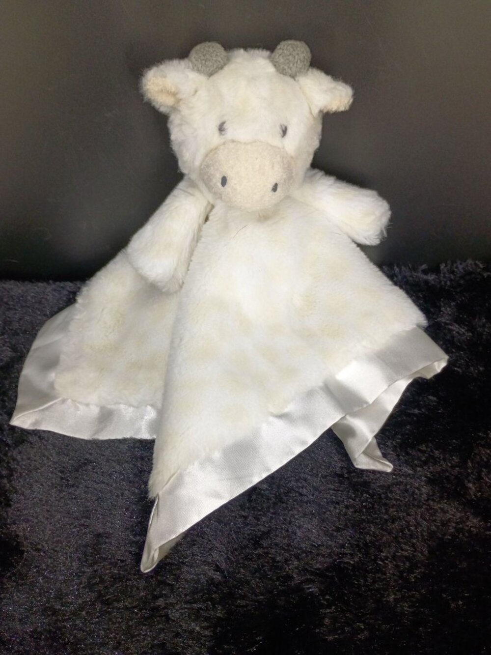 Cloud Island Beige Cream Satin Spotted Giraffe Plush Security Blanket For Baby 1
